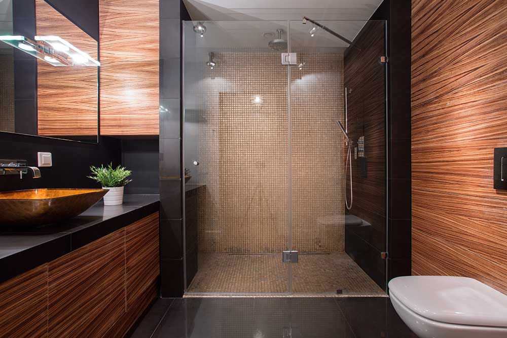 Custom mirrors & glass shower doors
